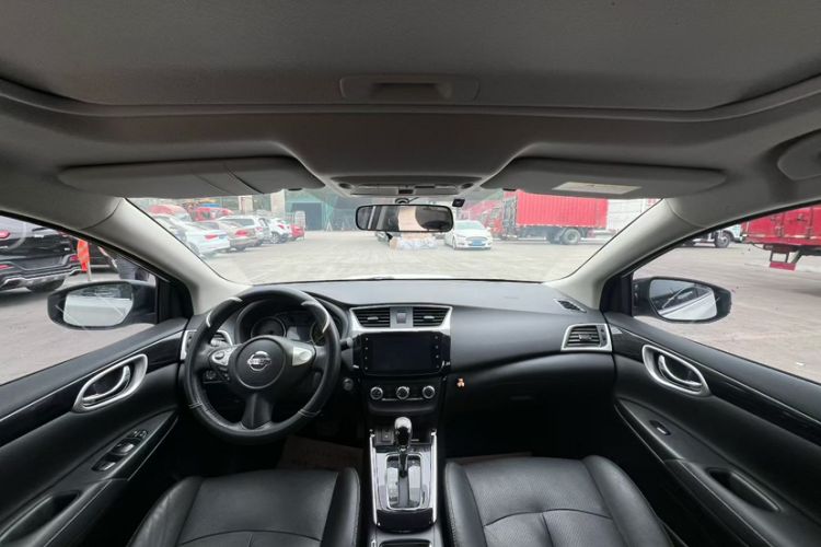 Used Nissan Sylphy 2019 1.6XV CVT Smart Connect Luxury Edition China VI Standard Interior 7