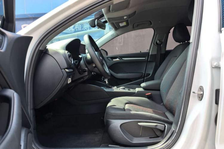 Used Audi A3 2020 Limousine 35 TFSI Ambition China VI Interior 5