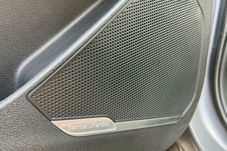 Used Kia Sportage (Chinese Domestic Model) 2023 2.0T Two-Wheel Drive Flagship Edition
