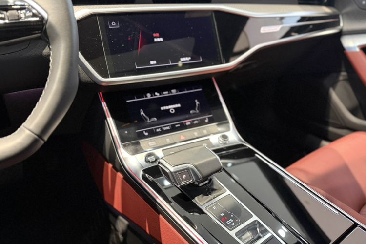 Used Audi A7L 2023 45 TFSI quattro S-line Black Warrior Edition Interior 2