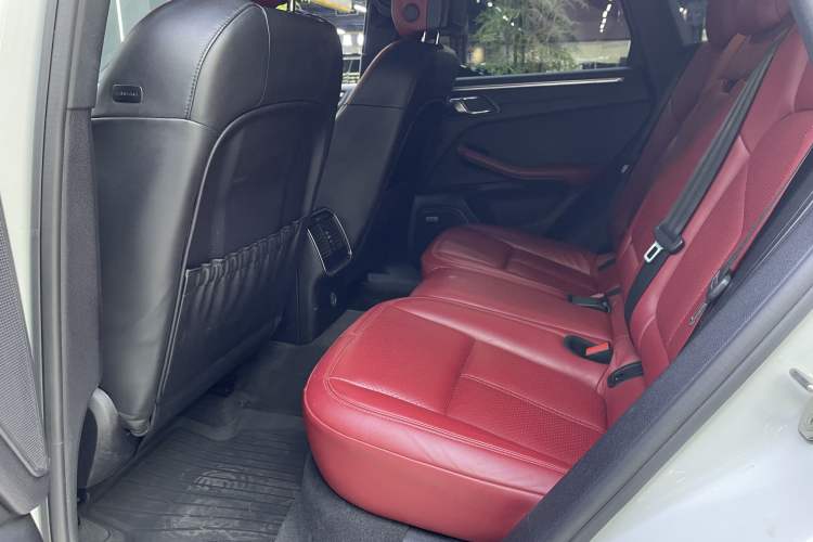 Used Porsche Macan 2018 Macan 2.0T
