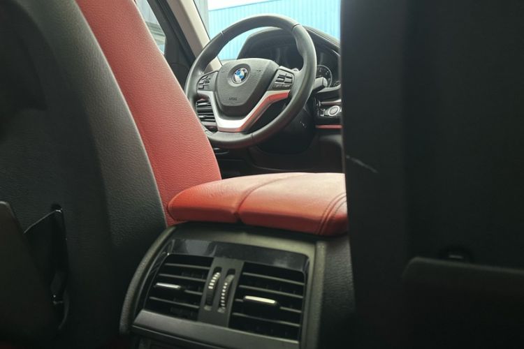 Used BMW X6 2016 xDrive35i U.S. specification
