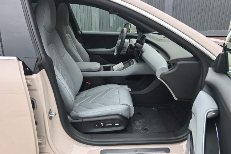 Used Nio ET5T 2025 75 kWh Touring
