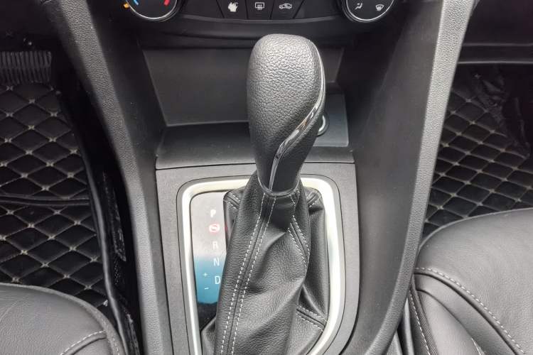 Used Buick Excelle GX 2018 18T Automatic Elite Model
