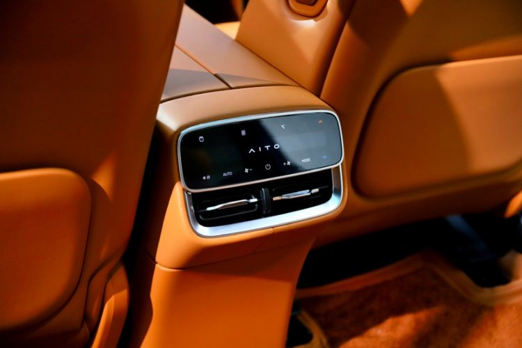 Used Hima AITO M7 2026 Model Range-Extending Ultra All-Wheel Drive 5-Seater Version