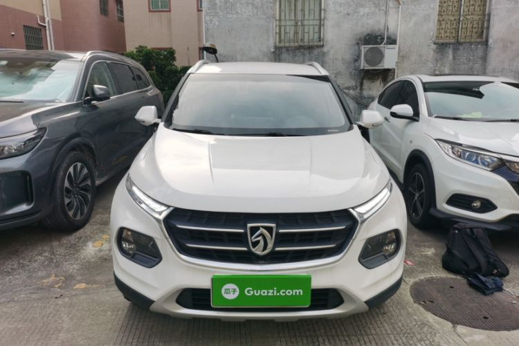 Used Baojun 510 2017 1.5L Automatic Fashion Model