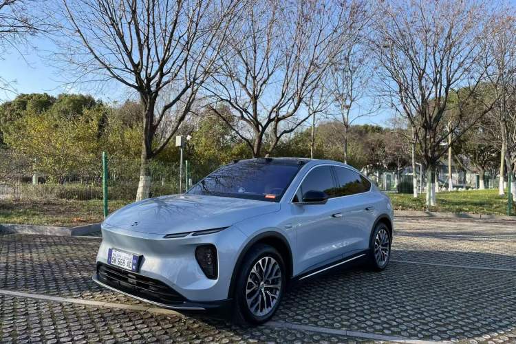 Used Nio EC6 2024 75 kWh