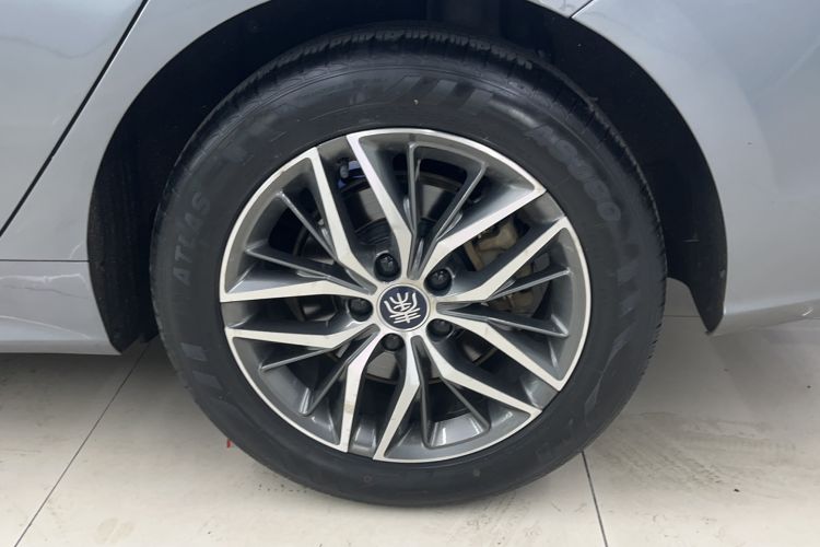 Used BYD Qin PLUS 2021 DM-i 55KM Flagship Model Exterior 3