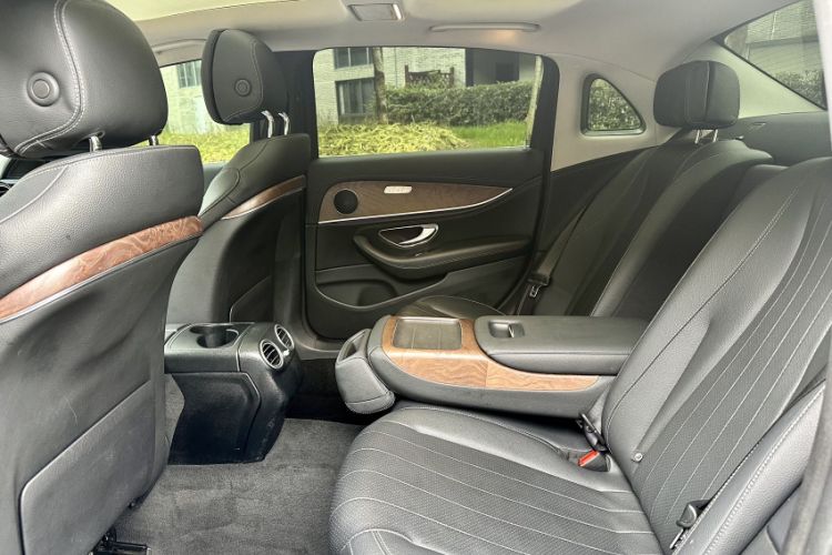 Used Mercedes-Benz E-Class 2020 Facelift E 260 L