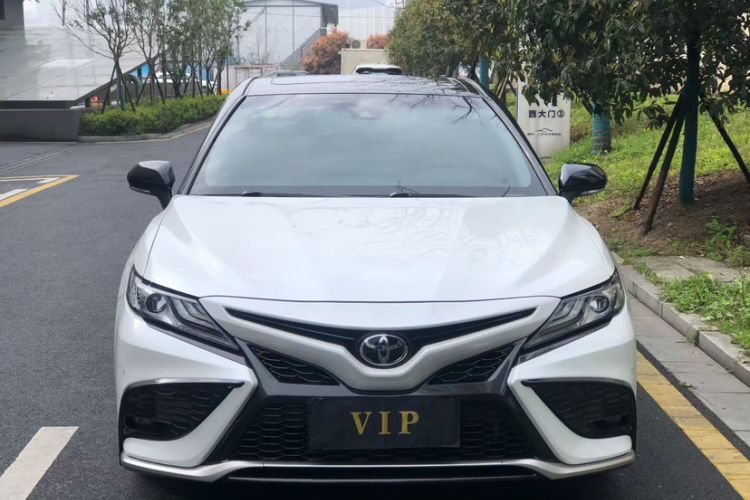 Used Toyota Camry 2021 2.0S FENGSHANG Edition Exterior 3
