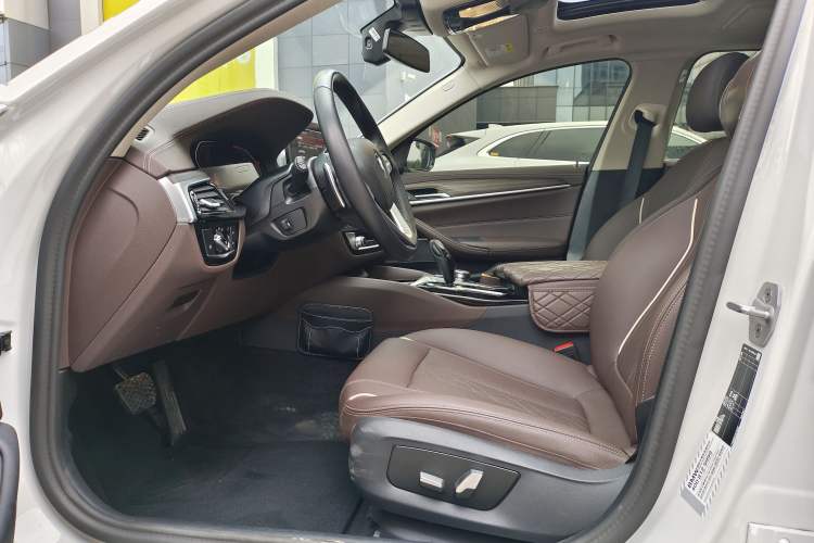 Used BMW 5 Series 2023 530Li Leading Edition Luxury Package