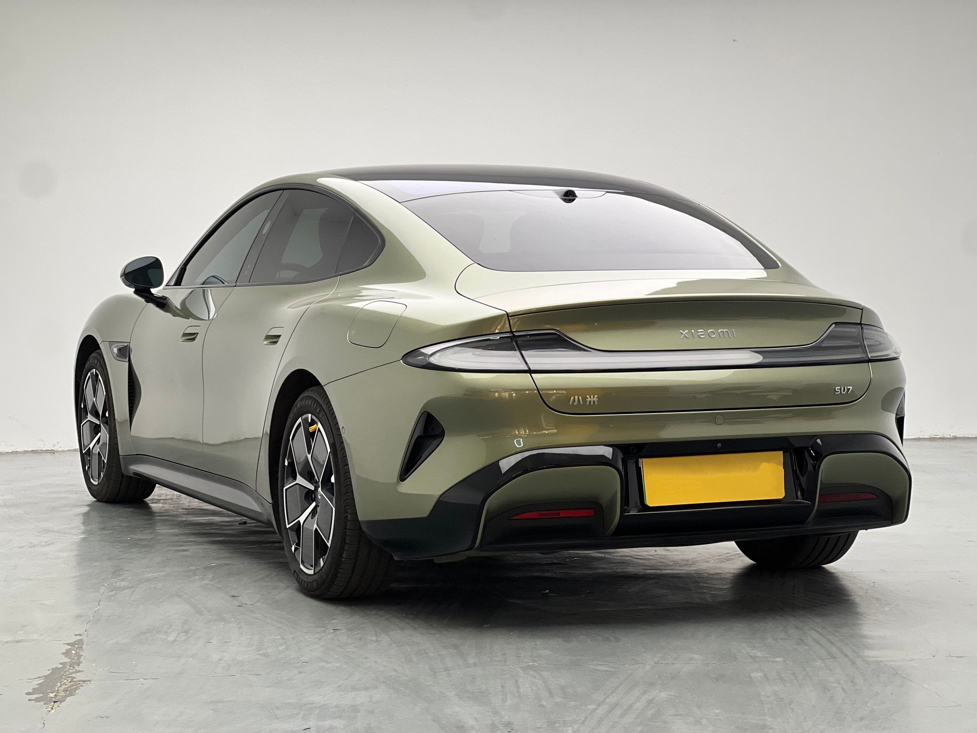 Xiaomi Auto SU7 2024 Rear-Drive Ultra-Long Range Advanced Pro-Level Intelligent Driving Version — снимка 18