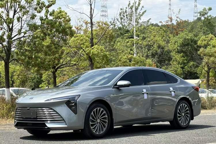 Used Buick LaCrosse 2023 28T Prestige Edition