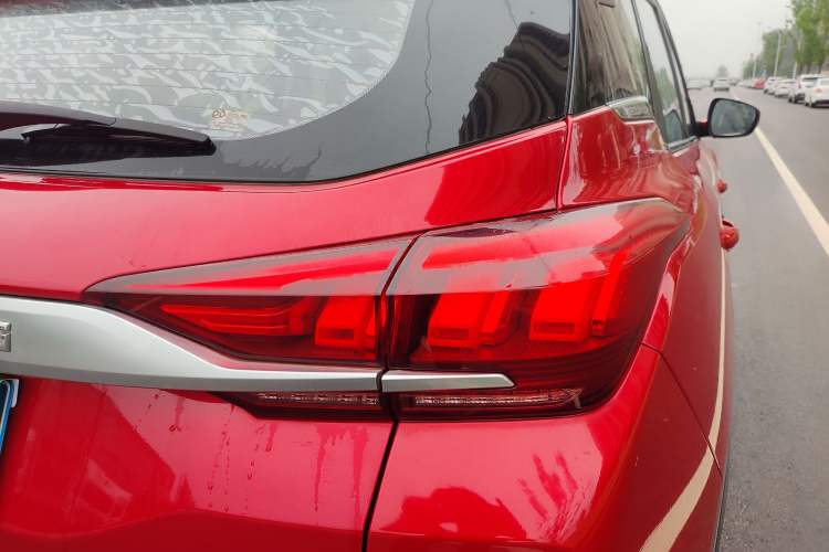 Used BAIC Beijing X3 2019 1.5T CVT Glory Edition
