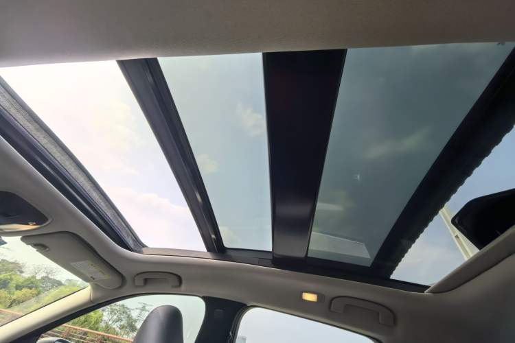 Used Infiniti QX50 2020 Revised Version 2.0T Two-Wheel Drive Fashion Edition Interior 4