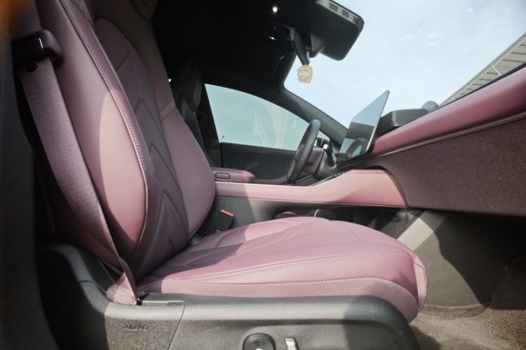 Used Nio ET5T 2025 75 kWh Touring Interior 6