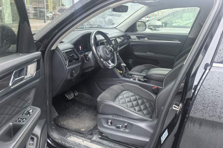 Used Volkswagen Teramont X 2019 380TSI Four-Wheel Drive Prestige Luxury Edition Interior 2