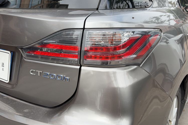 Used Lexus CT 2014 CT200h Comfort Edition Monochrome
