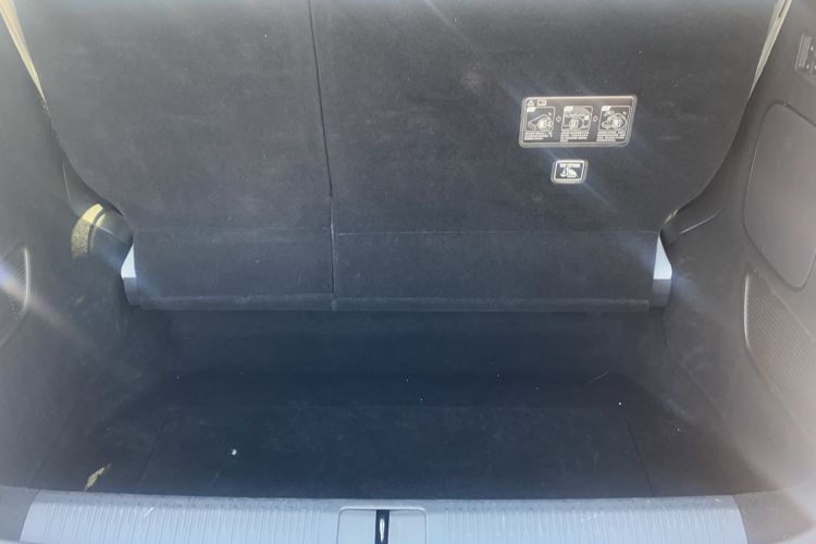 Used XPeng X9 2024 640 All-Wheel Drive High-Performance Max Trunk
