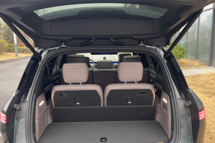 Used Nio ES8 2026 Model 7-seat Executive Luxury Edition
