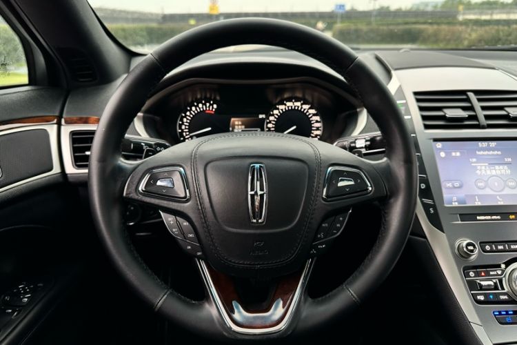 Used Lincoln MKZ 2019 2.0T Luxury Edition China VI Standard
