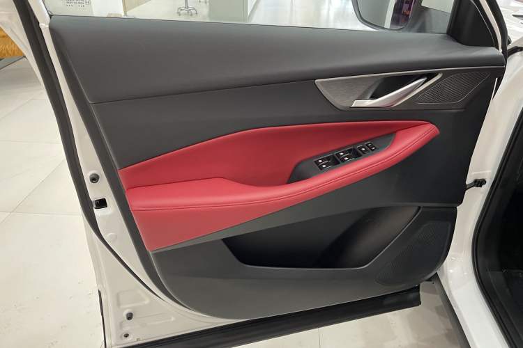 Used Changan CS35PLUS 2023 Enjoy Edition 1.4T DCT Luxury Model