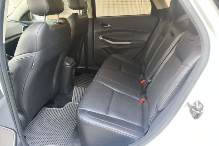 Used Ford Escort 2017 Happiness Edition 1.5L Automatic Fashion Version Interior 3