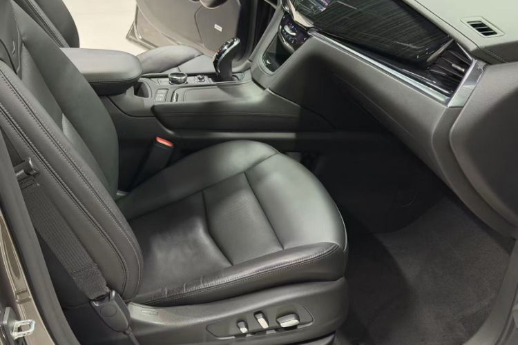 Used Cadillac XT6 2020 28T Six-Seater Four-Wheel-Drive Luxury Version