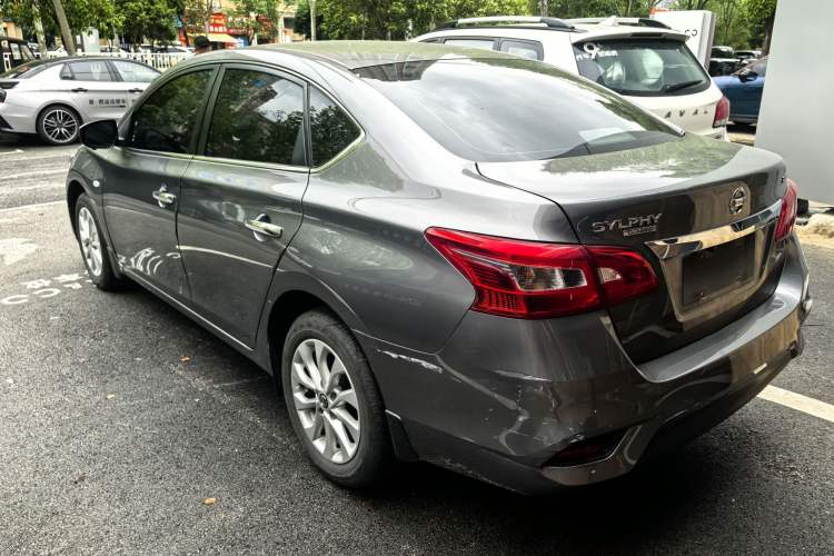 Used Nissan Sylphy 2022 Classic 1.6XE CVT Comfort Edition Exterior 3