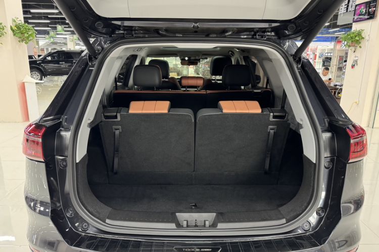 Used Chery Tiggo 8 PLUS 2021 290TGDI DCT Haoyao Edition