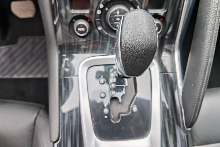 Used Peugeot 3008 2015 1.6THP Automatic Prestige Edition