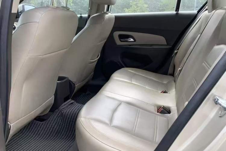 Used Chevrolet Cruze 2015 1.5L Classic SE AT