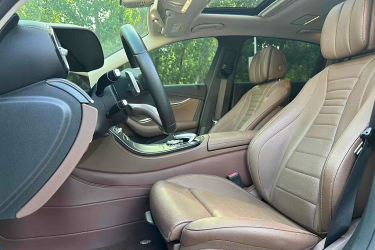 Used Mercedes-Benz E-Class 2018 Facelift E 200 L Sport 4MATIC
