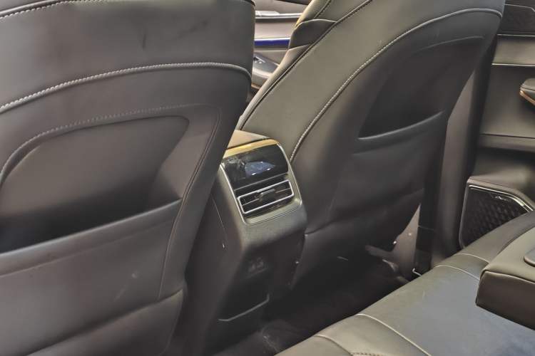 Used EXEED Zhuifeng C-DM 2022 1.5 TCI-DHT 105 km "Chengfeng Qi" Edition