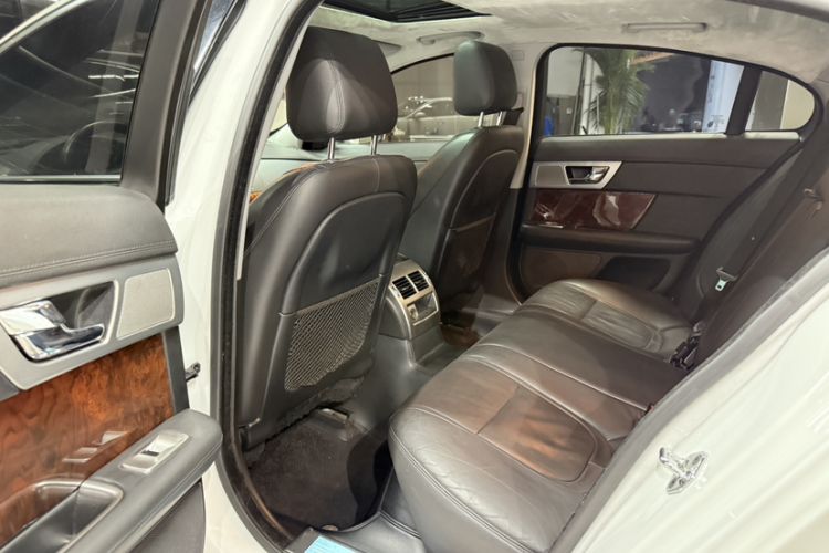 Used Jaguar XF 2015 XF 2.0T Luxury Edition