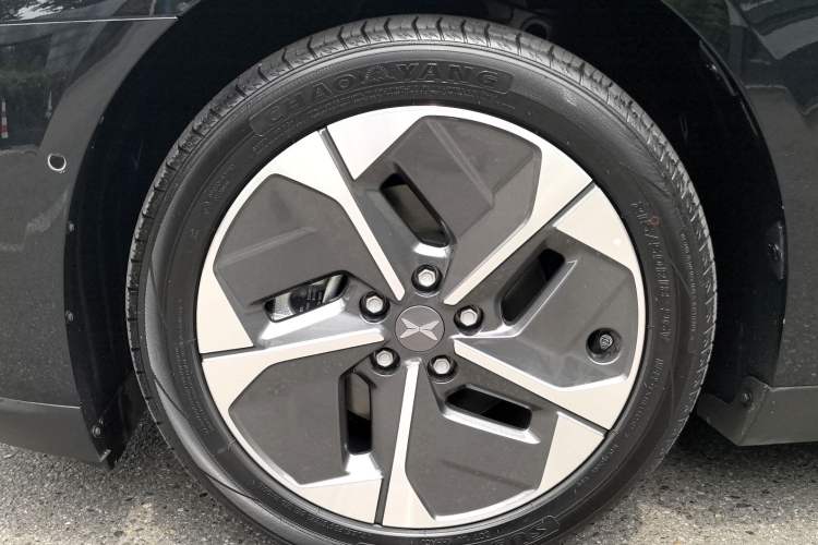 Used XPeng MONA M03 2024 620 with Ultra-Long Range