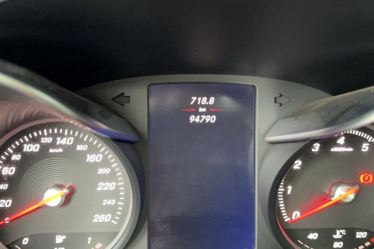 Used Mercedes-Benz GLC 2016 GLC 200 4MATIC
