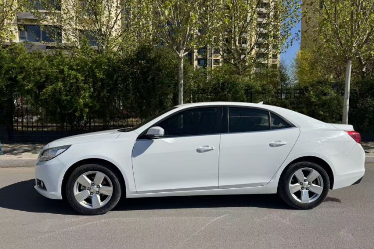 Used Chevrolet Malibu 2014 2.0L Automatic Comfort Edition Exterior 7