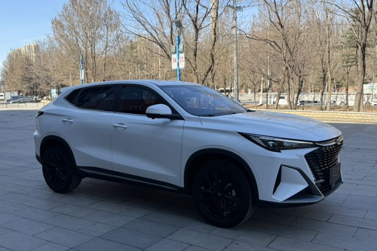 Used CHANGAN OSHAN X5 PLUS 2023 Revised 1.5T DCT Excellence Edition
