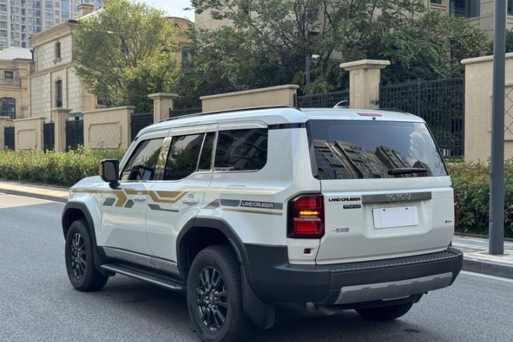 Used Toyota Prado 2024 2.4T All-Terrain TX Version 5 Seats