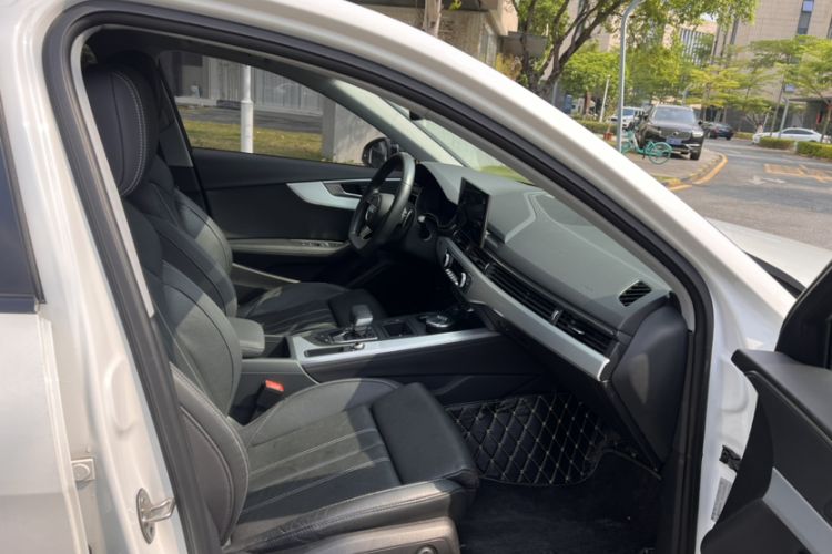 Used Audi A4L 2020 40 TFSI Luxury Dynamic Model