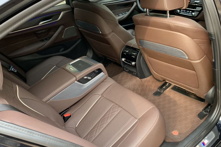 Used BMW 5 Series 2023 530Li Luxury Edition M Sport Package