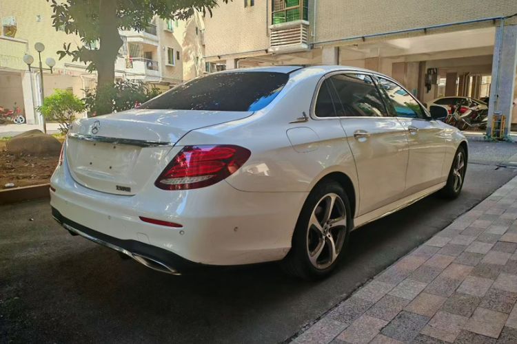 Used Mercedes-Benz E-Class 2019 Restyled E 300 L Sporty and Stylish Edition
