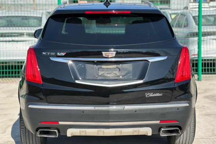 Used Cadillac XT5 2018 25T Luxury Model
