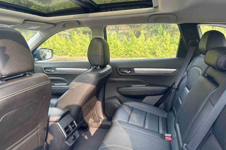 Used Renault Koleos 2018 2.0L Two-Wheel-Drive Luxury Edition
