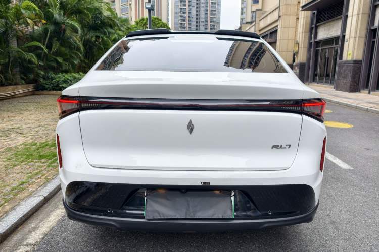 Used Livan Livan 7 2024 450 km Business Glory Edition