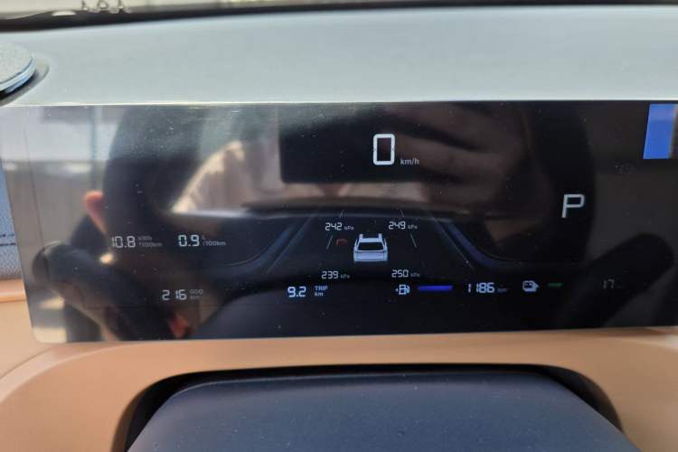 Used Geely Galaxy Galaxy Xingjian 7 EM-i 2025 120km Launch+ Version