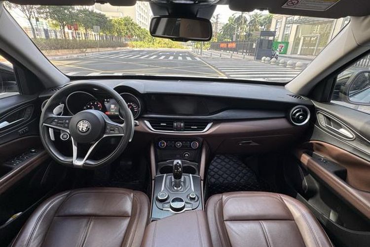 Used Alfa Romeo Stelvio 2017 2.0T 280HP Luxury Edition