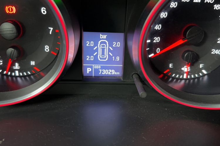 Used Haval H6 2015 Sport Edition 1.5T Automatic Two-Wheel Drive Luxury Model
