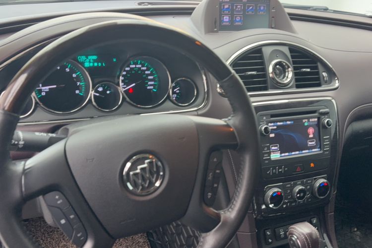 Used Buick Enclave 2014 3.6L Two-Wheel Drive Elite Comfort Version